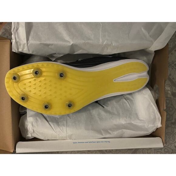 HOKA Crescendo 2 Mid Distance Track and Field Spikes Cleats Size M 11 W 12.5 New - Picture 2 of 7